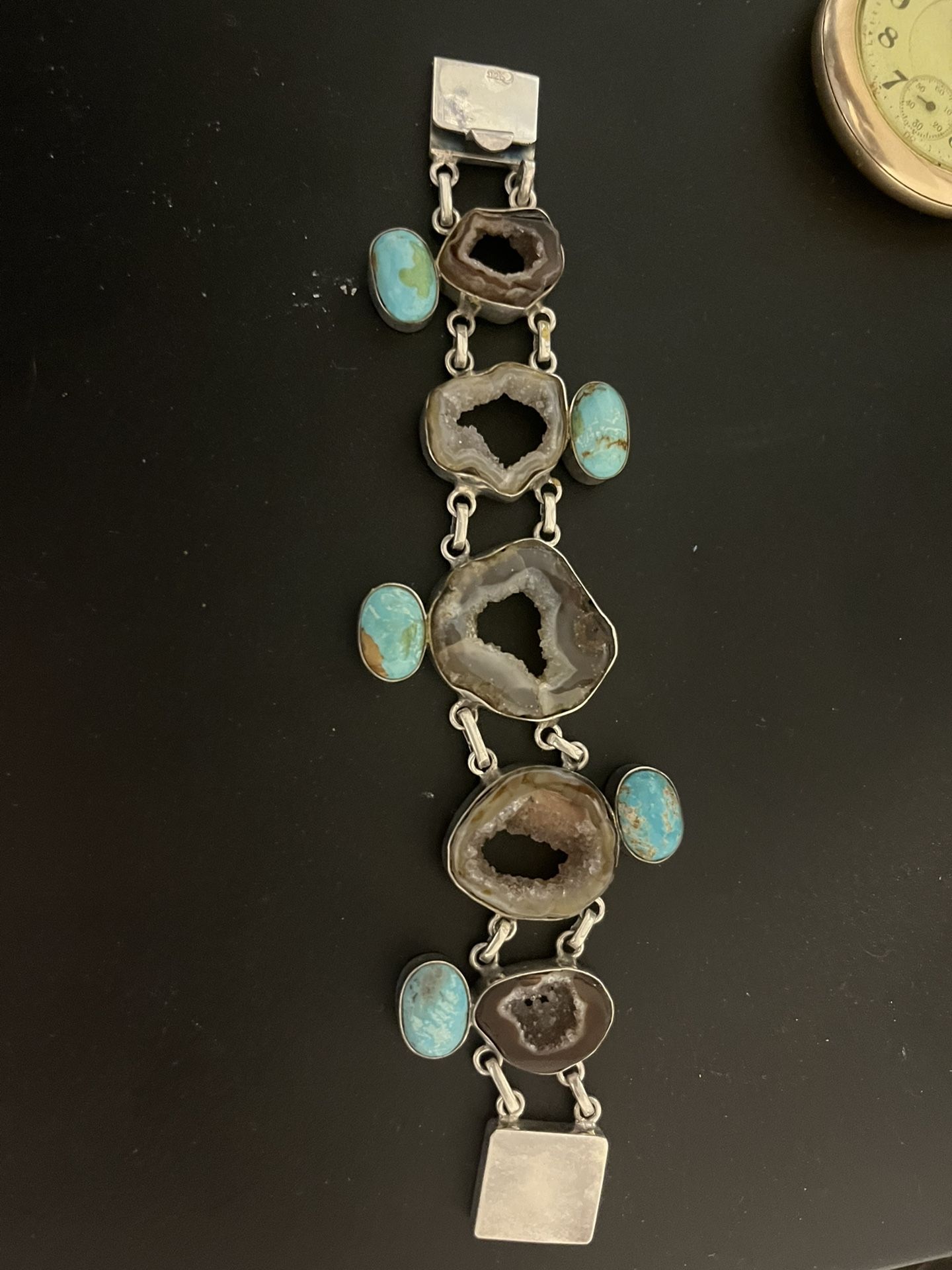 Native Americian Turquoise And Cut Geodes