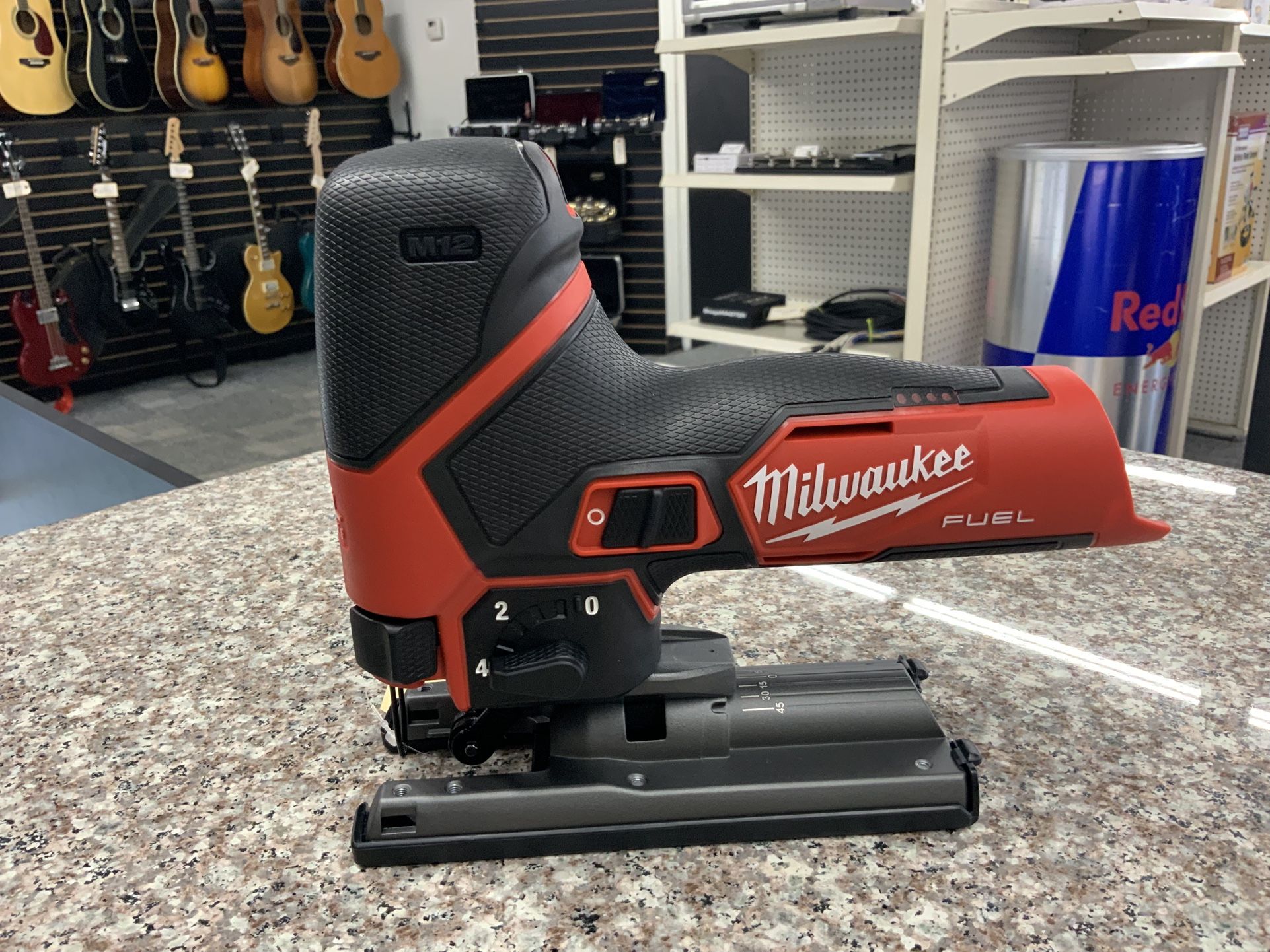 Milwaukee M12 Fuel Brushless Jig Saw