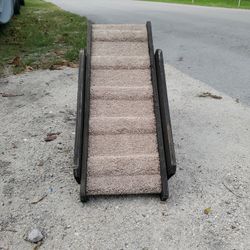 Foldable Hampton Bay Pet Stairs / Steps