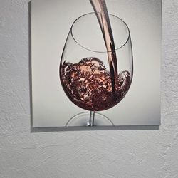 NEW 2 Beautiful Casvas Pictures Wine Glass 20" x 20" x 3/4" 

Beautiful Nice to hang in your playroom, bar, men cave, etc. 

Pick up in San Jose 95121
