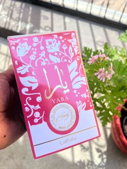 LATTAFA YARA CANDY EAU DE PARFUM 3.4 FL OZ FRAGRANCE