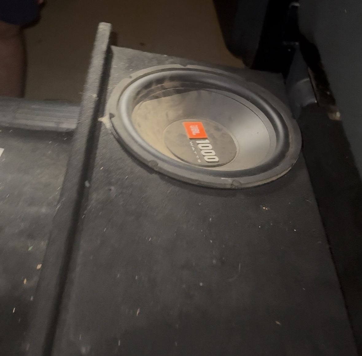 2001 Chevy Silverado sub woofer box