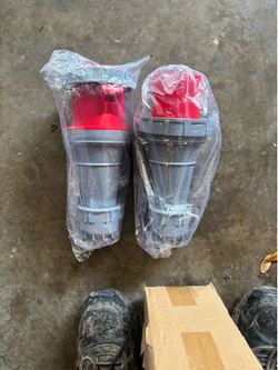 High voltage male and female electrical connections