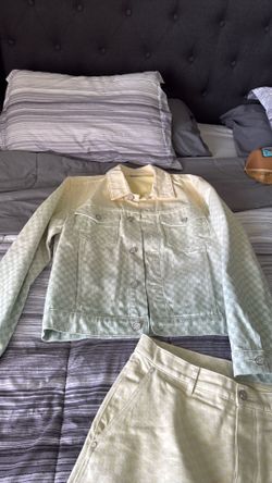 Lv size M