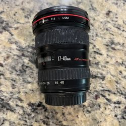 Canon EF 17–40mm f/4L USM Lens