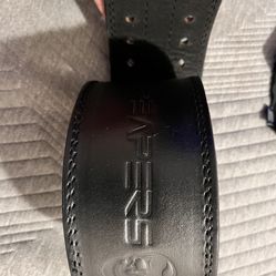 Lifting belt 