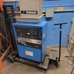 Miller Aerowave 300 Welder