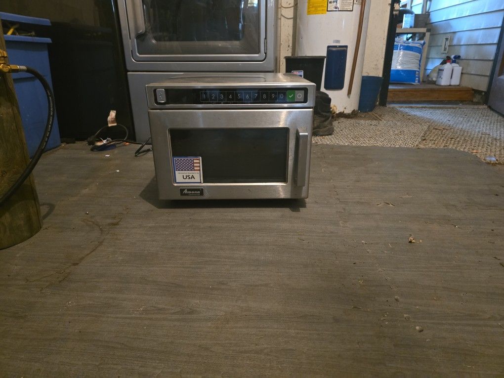 Amana Microwave for Sale in Virginia Beach, VA OfferUp