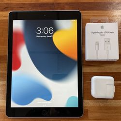 Apple Ipad 5 128GB Wifi Great Condition Fully Functional