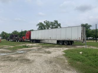 2008 international / peterbilt /heavy duty towing/ wrecker servicer/ heavy wrecker/ semi truck decking/truck transport/crane/local&long distance/ bes