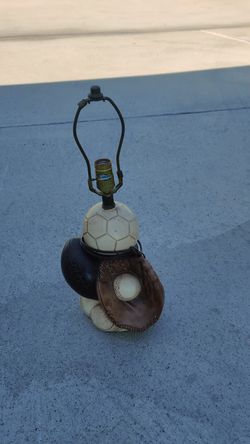 Kids lamp works