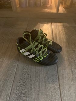 Youth adidas MESSI Nemeziz Soccer Cleats
