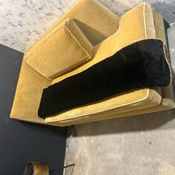 Luxury Gold Velvet Qt Sofa 