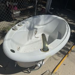 Bath Tub