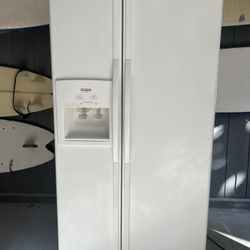 Great Working White Side-By-Side Refrigerator Freezer