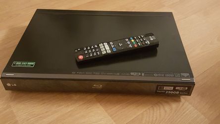 LG Bluray disc player with remote.