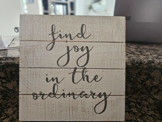 Wall decor