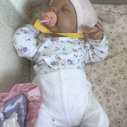 Ashton Drakes Little Grace 