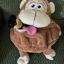 Tommy stuffer, monkey and little dog