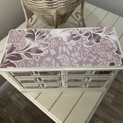 Beautiful jewelry box