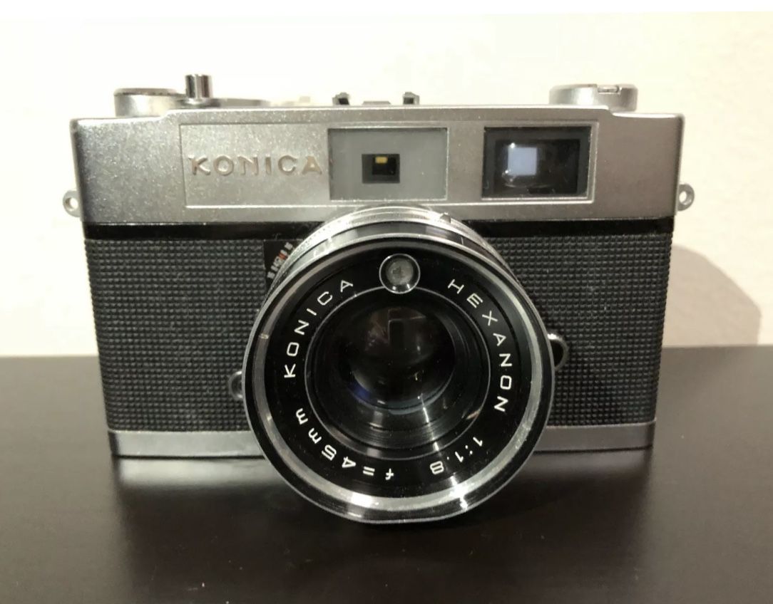 Konica Auto S2 35mm Film Camera w/ Hexanon F:1.8 45mm Lens with Case Untested