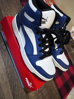 Women Puma Shoes 