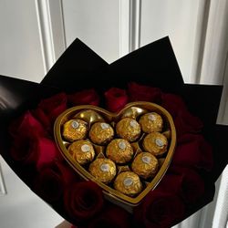 Small Heart Bouquet With Roses