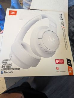 JBL Tune 770NC Wireless over-Ear Adaptive Noise Cancelling Headphones (White)