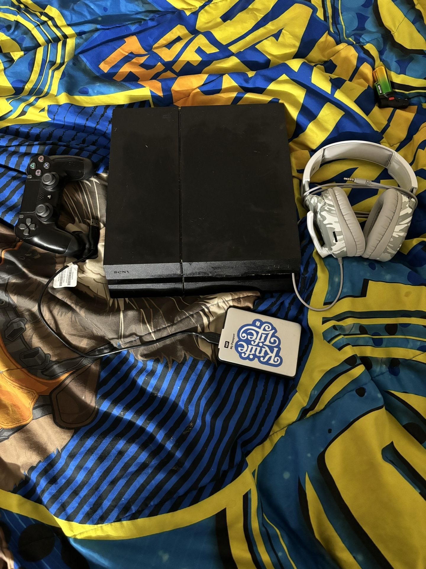 PS4 With Controller And Headset