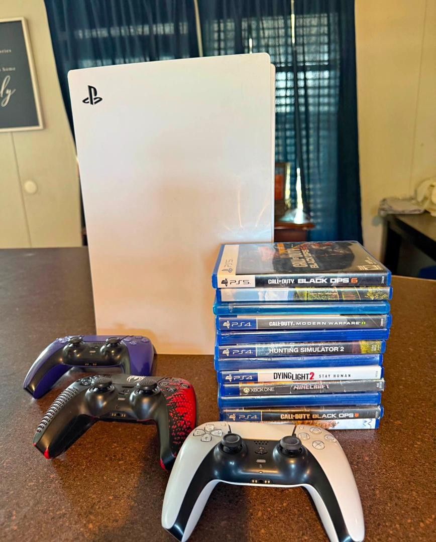 PLAYSTATION 5