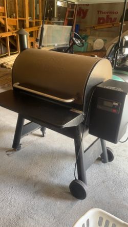 Traeger pellet grill brand new