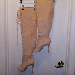 DUSTY PINK SIZE 10 THIGH HIGH BOOTS FOREVER 21 NEVER WORN 