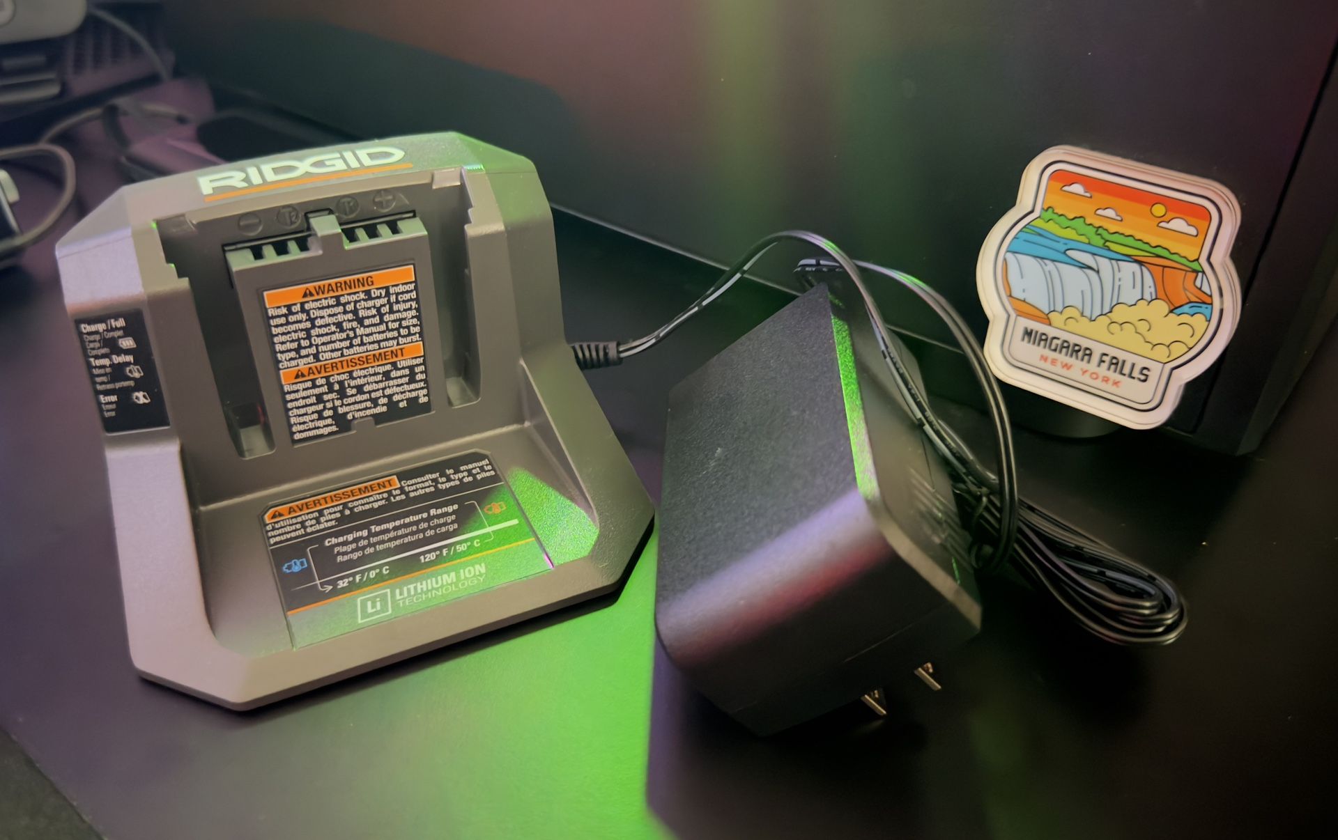 RIDGID Lithium Ion Charger