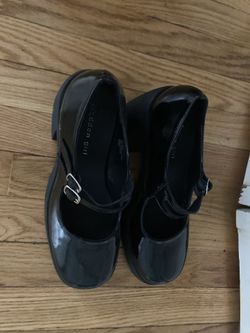 Women's Shoes