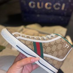 Gucci Sneakers Woman’s 