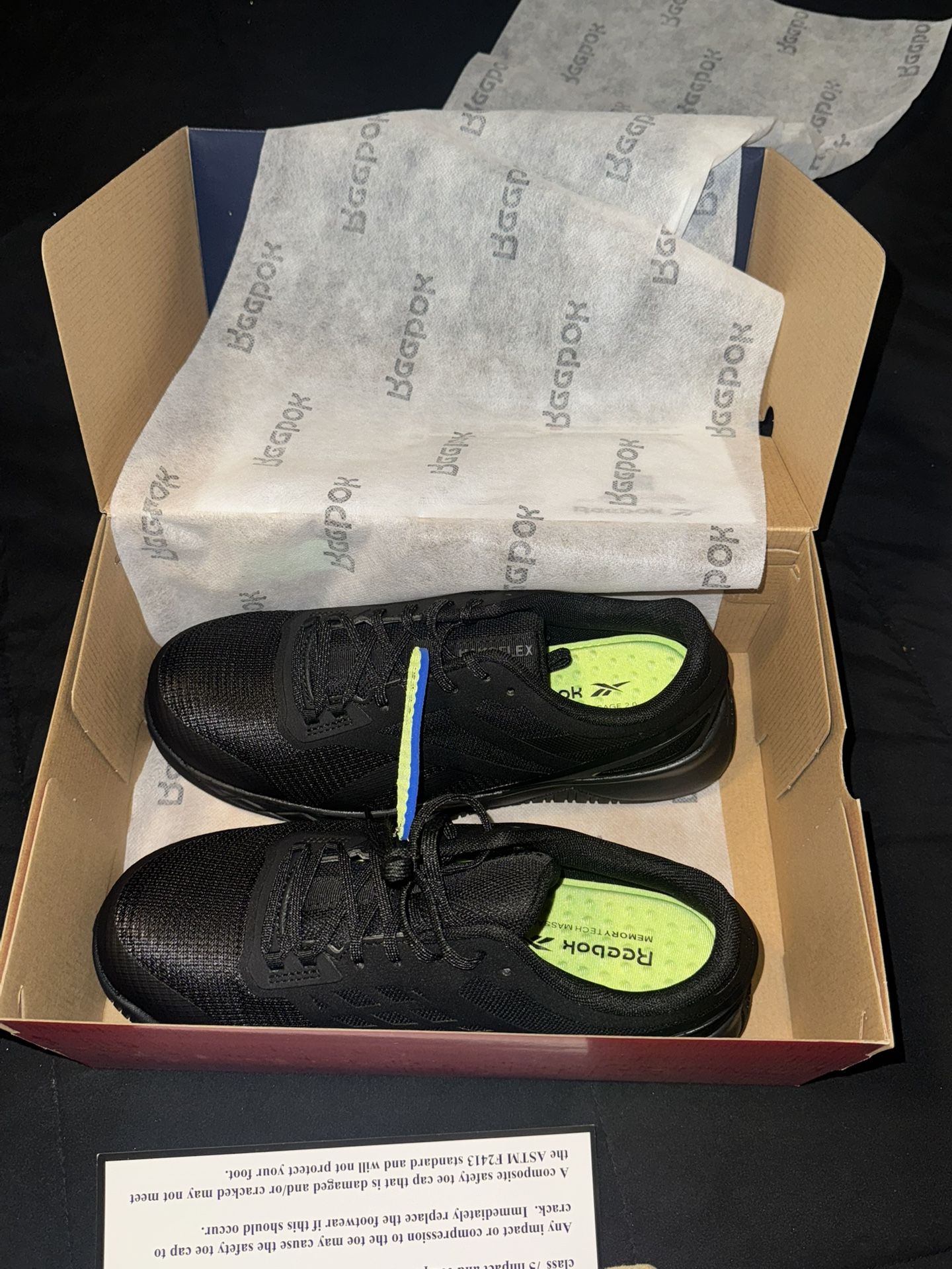 New Reebok Work Shoes – Size 9.5W