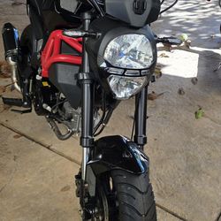 BOOM BD125-8 GROM CLONE