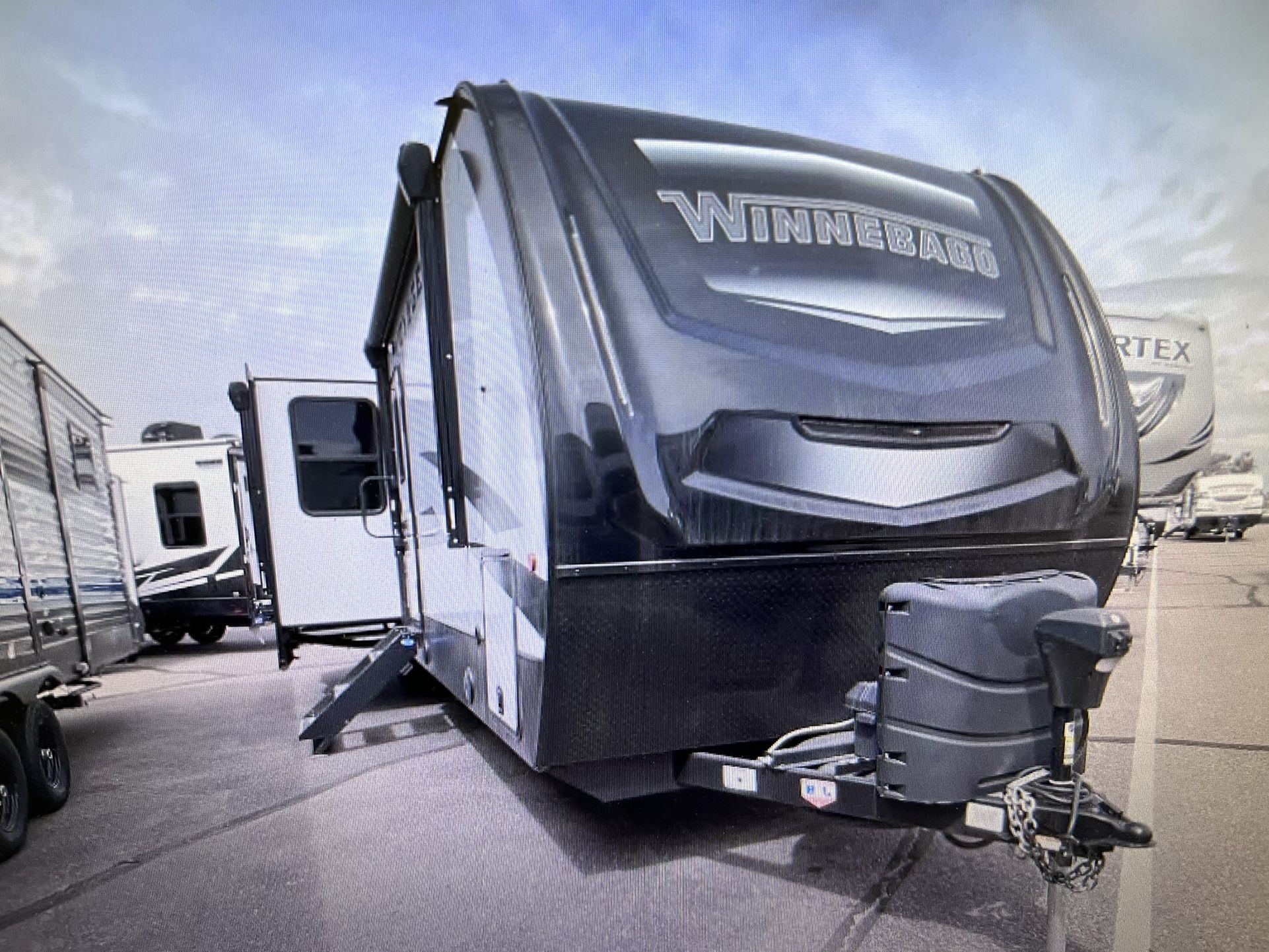2022 WINNIE VOYAGE 3538BR