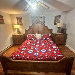 Very Nice Wood Bedroom Set