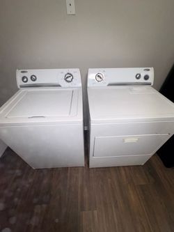 Whirlpool Washer & Dryer Set