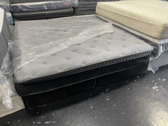 King Pillowtop Mattress New 