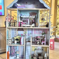 Kidkraft Doll House 