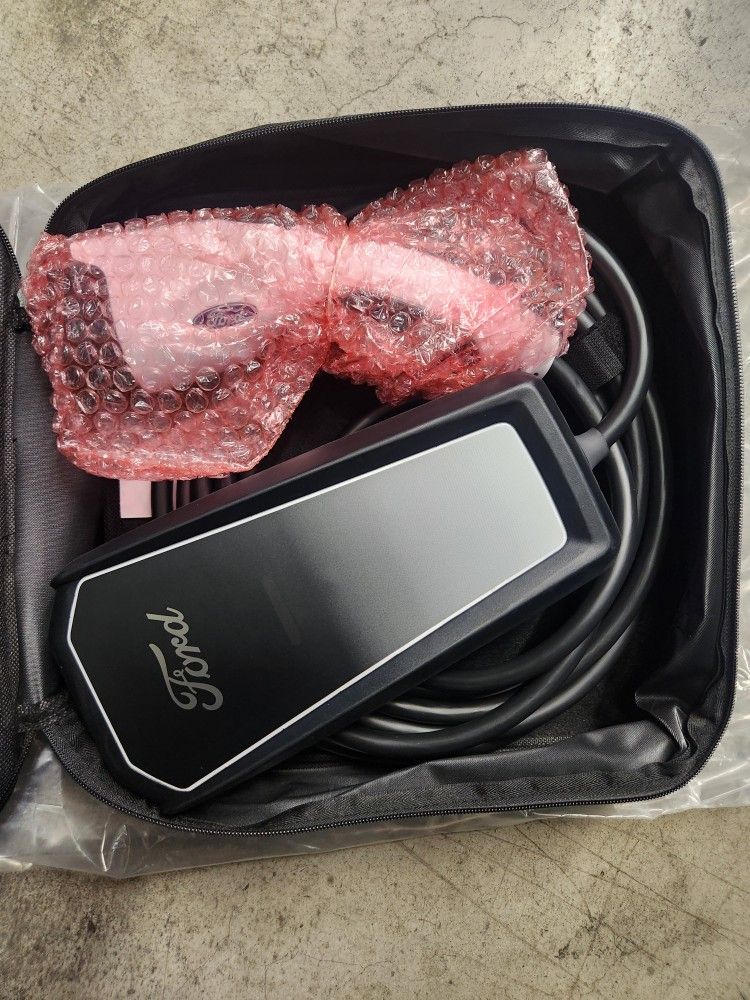 Mobile EV Charger Cable