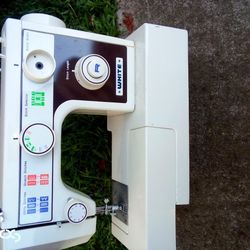 WHITE Co. Sewing Machine 