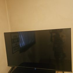 50 Inch Hisence Smart T.v