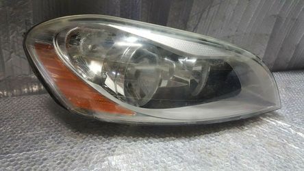 10 11 12 2010 2011 2012 VOLVO XC60 RIGHT PASSENGER SIDE HEADLIGHT HEAD LIGHT LAMP HEADLAMP