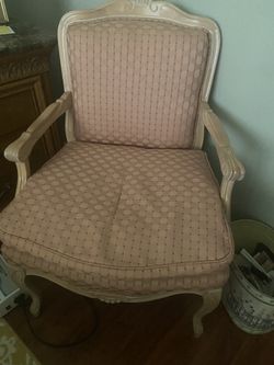 Chair  Nice! Upholstered Pull Up !$20.