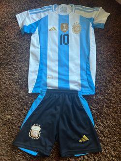 New adidas Messi kids size 10 Argentina National team jersey and shorts