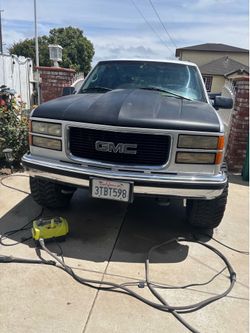 GMC YUKON