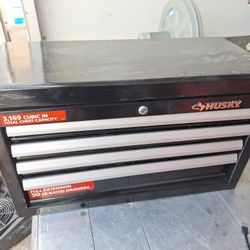 Husky 26-inch, 4-drawer tool chest 